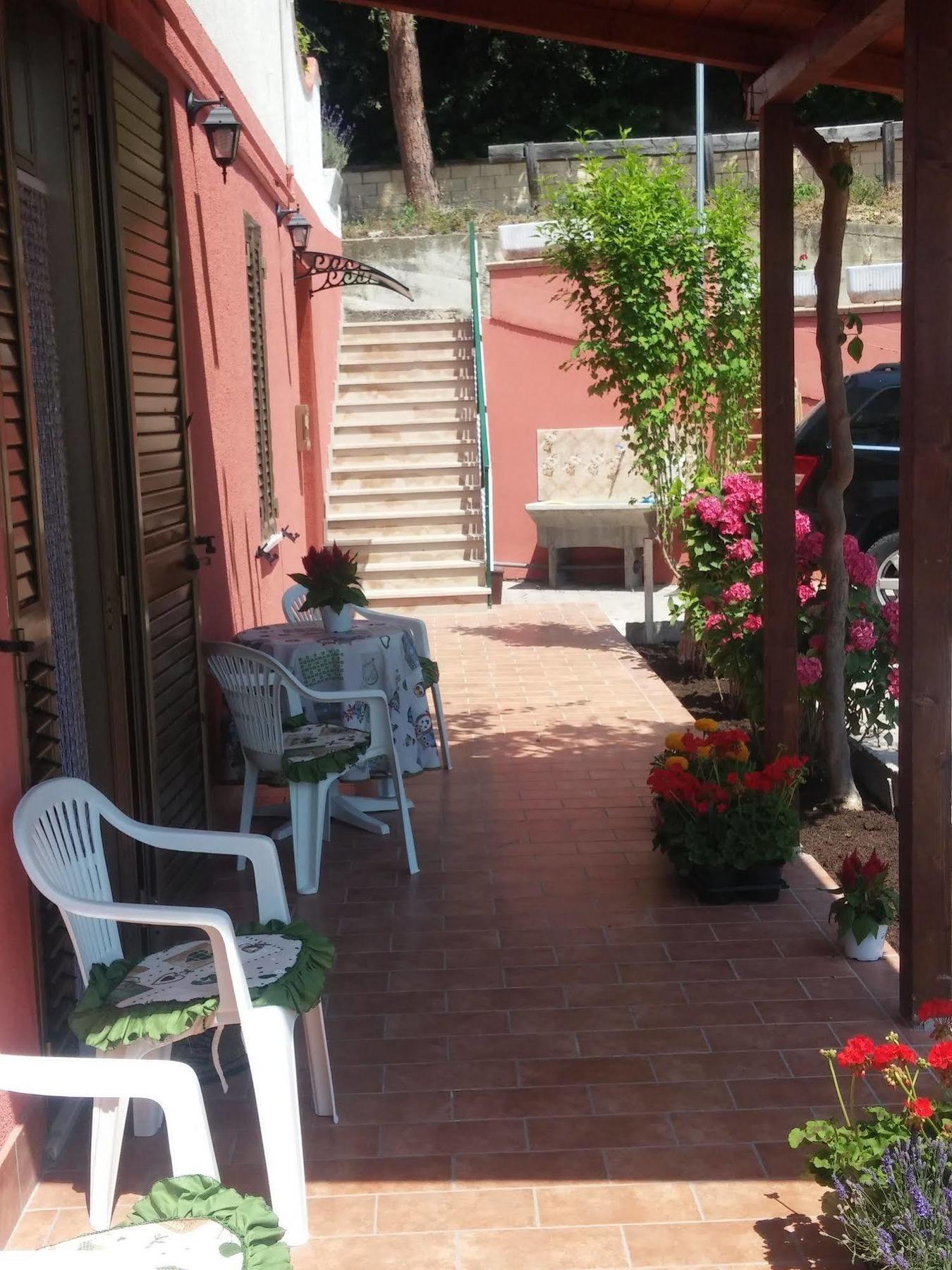 B&B Santa Lucia Silvi Paese Buitenkant foto